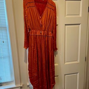 Ellie Tahari Rust colored satin Long Dress size medium